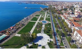 Tekirdağ’da Zeytinyağının Doğal Lezzeti: Zeytinyağı.net ile Organik ve %100 Doğal Zeytinyağınızı Keşfedin